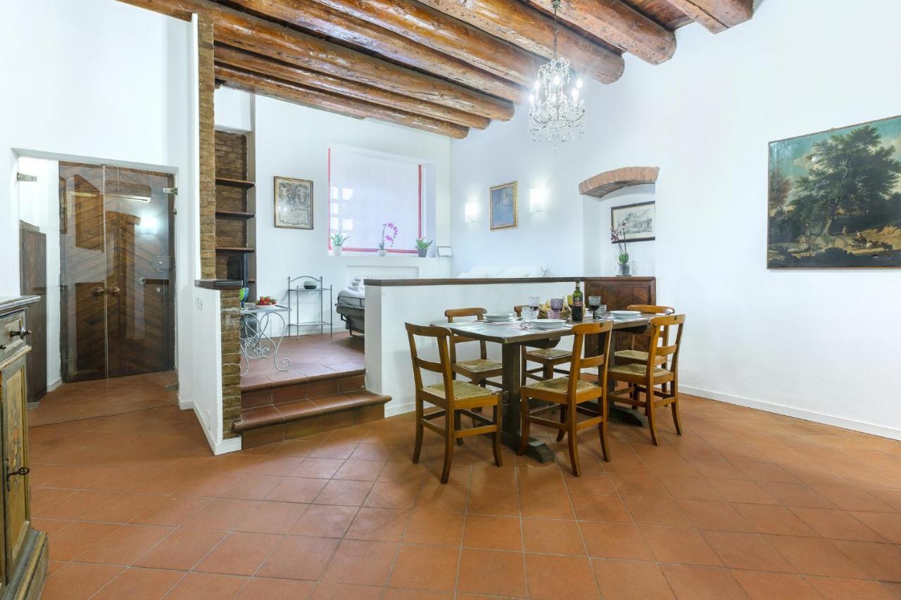 Center Ztl Lovely Apartment Φεράρα Εξωτερικό φωτογραφία