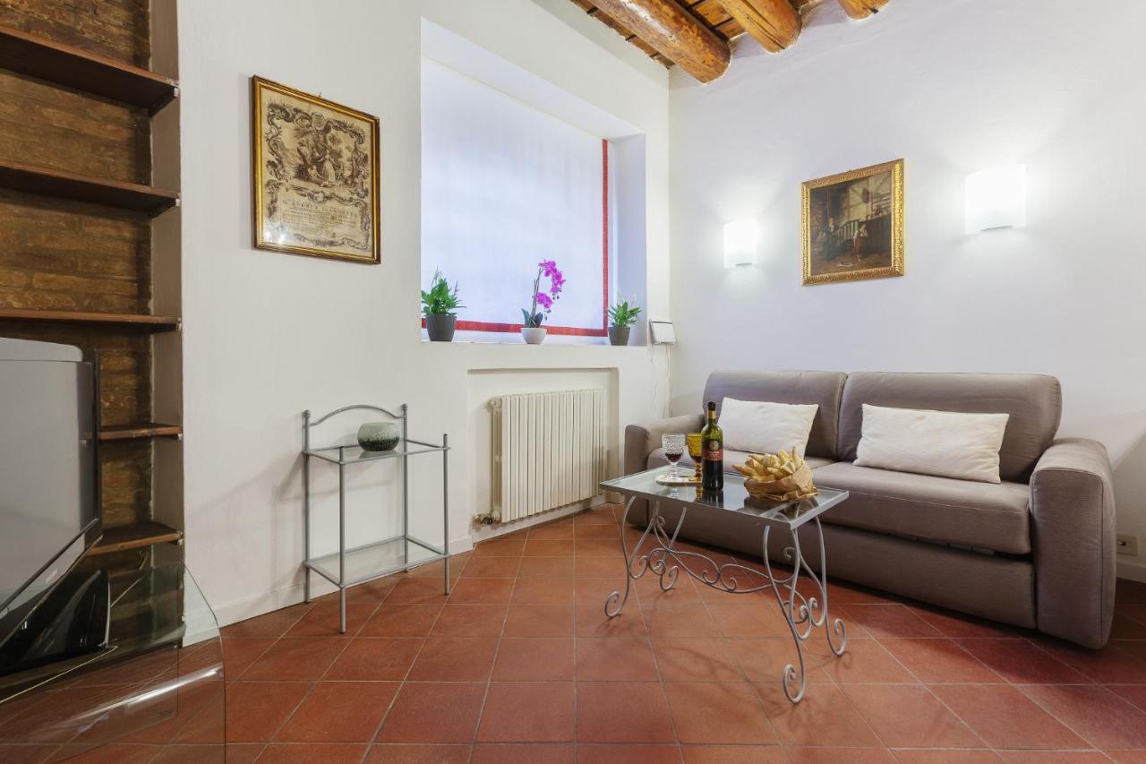 Center Ztl Lovely Apartment Φεράρα Εξωτερικό φωτογραφία