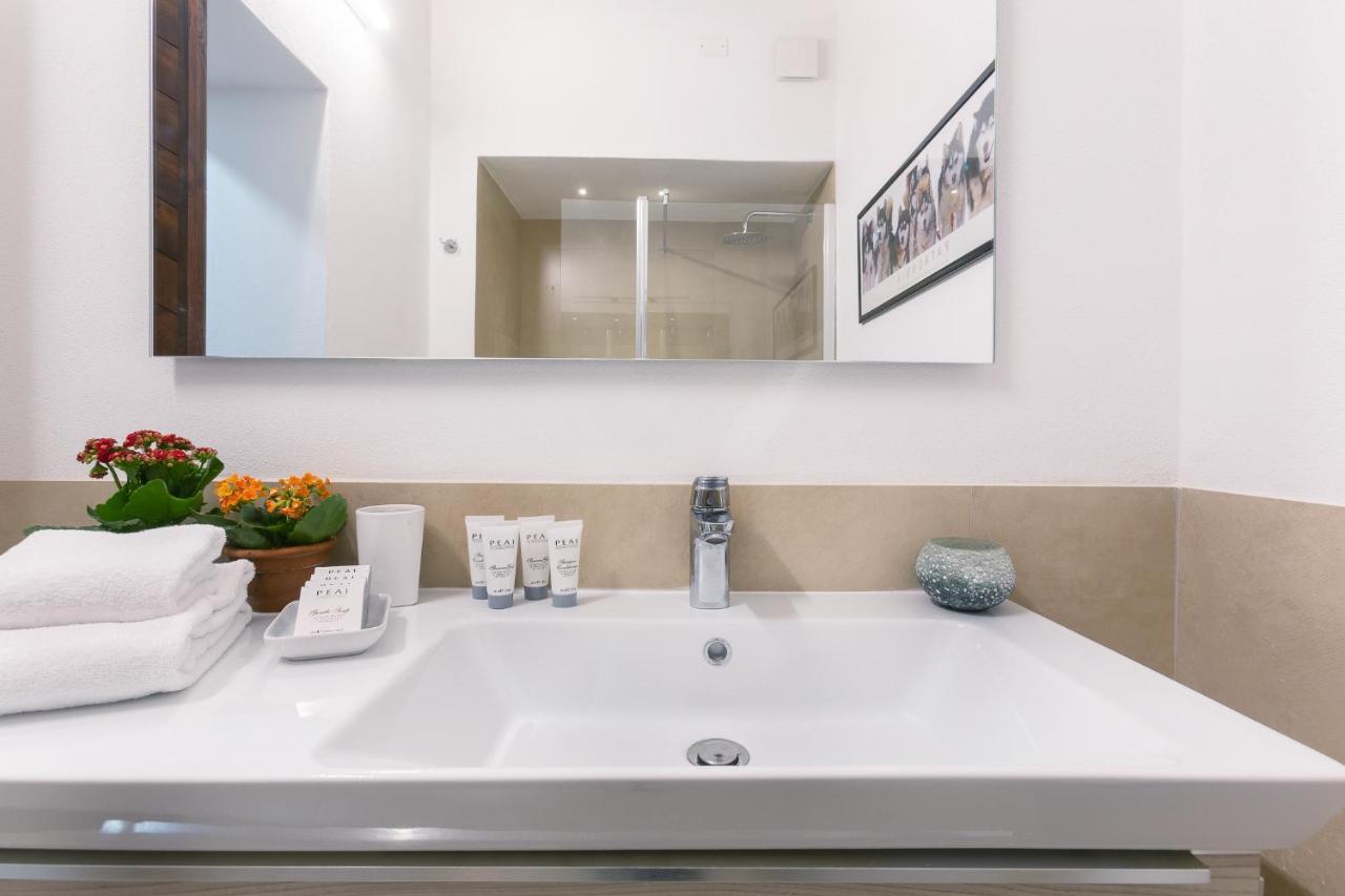 Center Ztl Lovely Apartment Φεράρα Εξωτερικό φωτογραφία